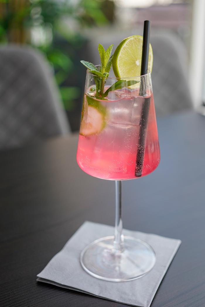 Marktcafé Panorama, Schwetzinger Straße in Plankstadt