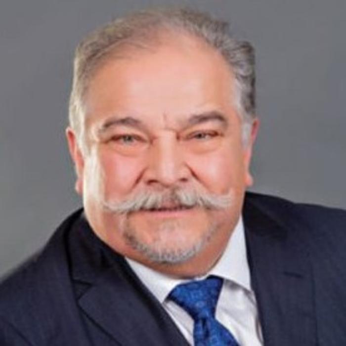 Manuel M. Quiñones, Jr., M.D.