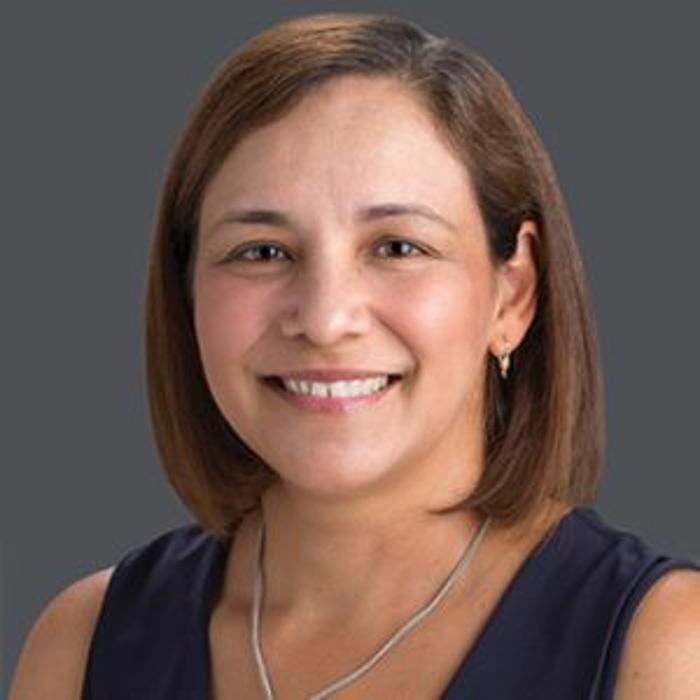 Iveth Soza, D.O. Logo