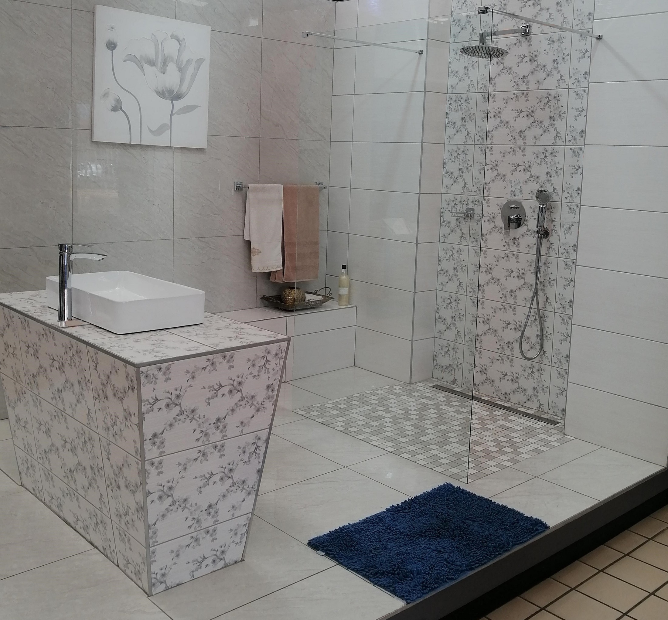 TILE AFRICA LENASIA