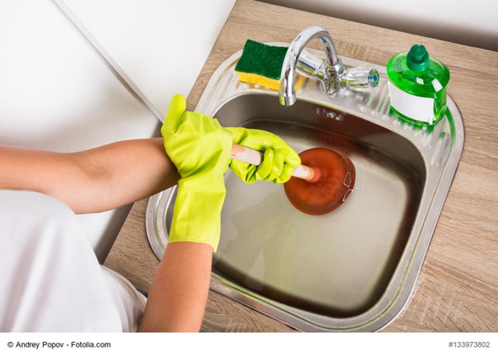 Abfluss-Hilfe-24 UG, Straße am Flugplatz in Berlin