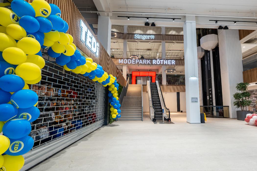 SUPERNOVA Villach, Kärntner Straße in Villach