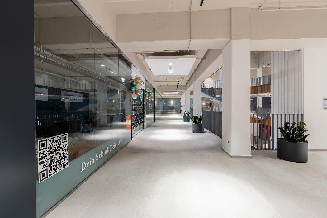 SUPERNOVA Villach, Kärntner Straße in Villach