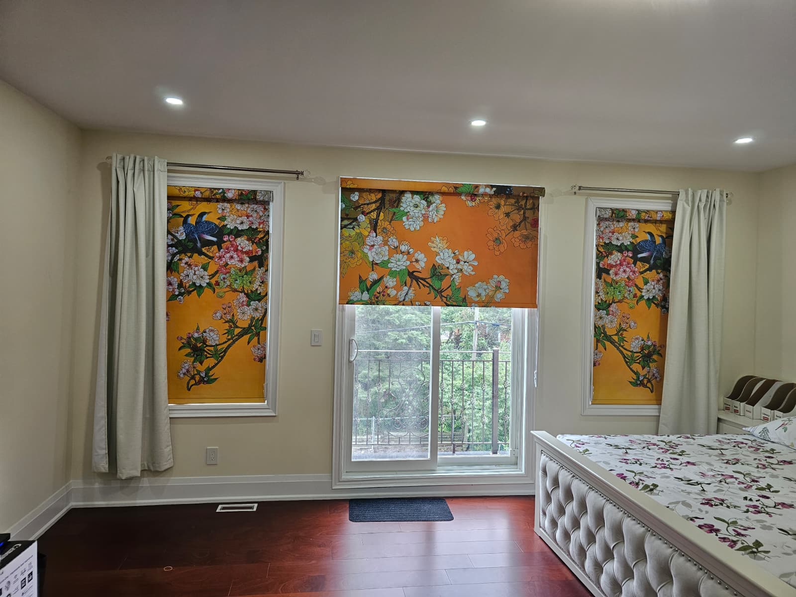 Gallery thumbnail