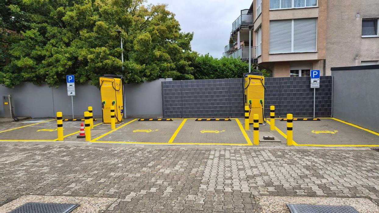JET Ladestation, Straßburger Allee in Mülheim an der Ruhr