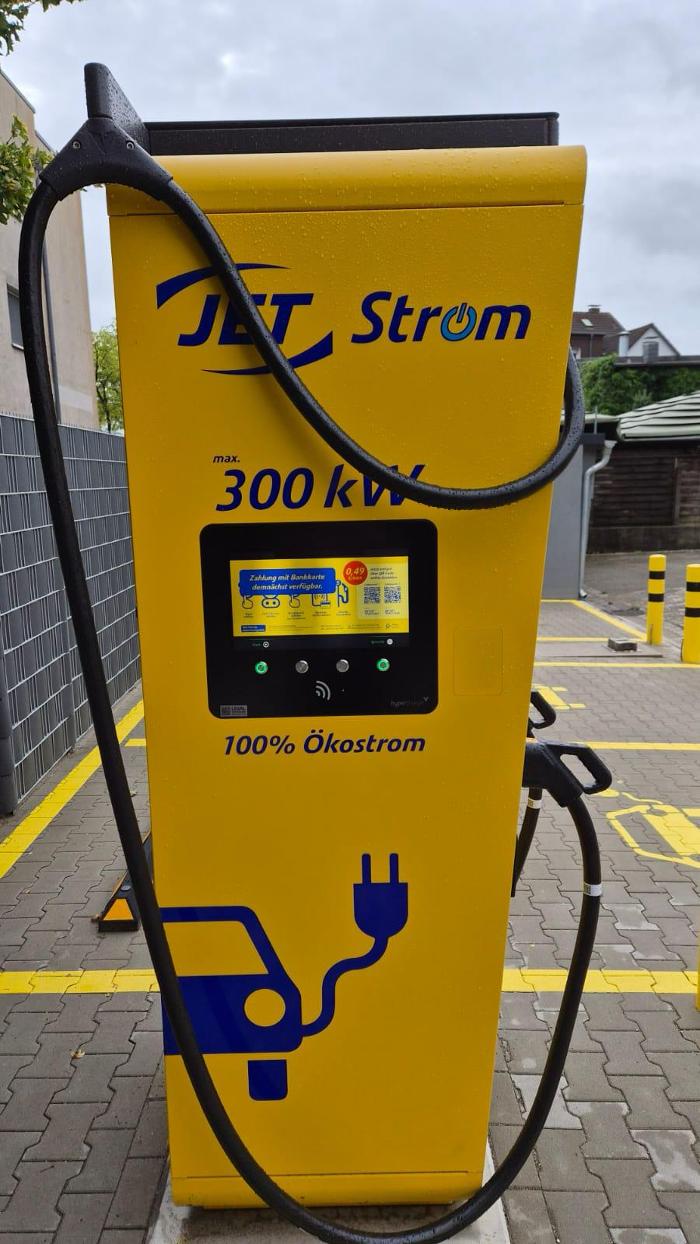 JET Ladestation, Straßburger Allee in Mülheim an der Ruhr