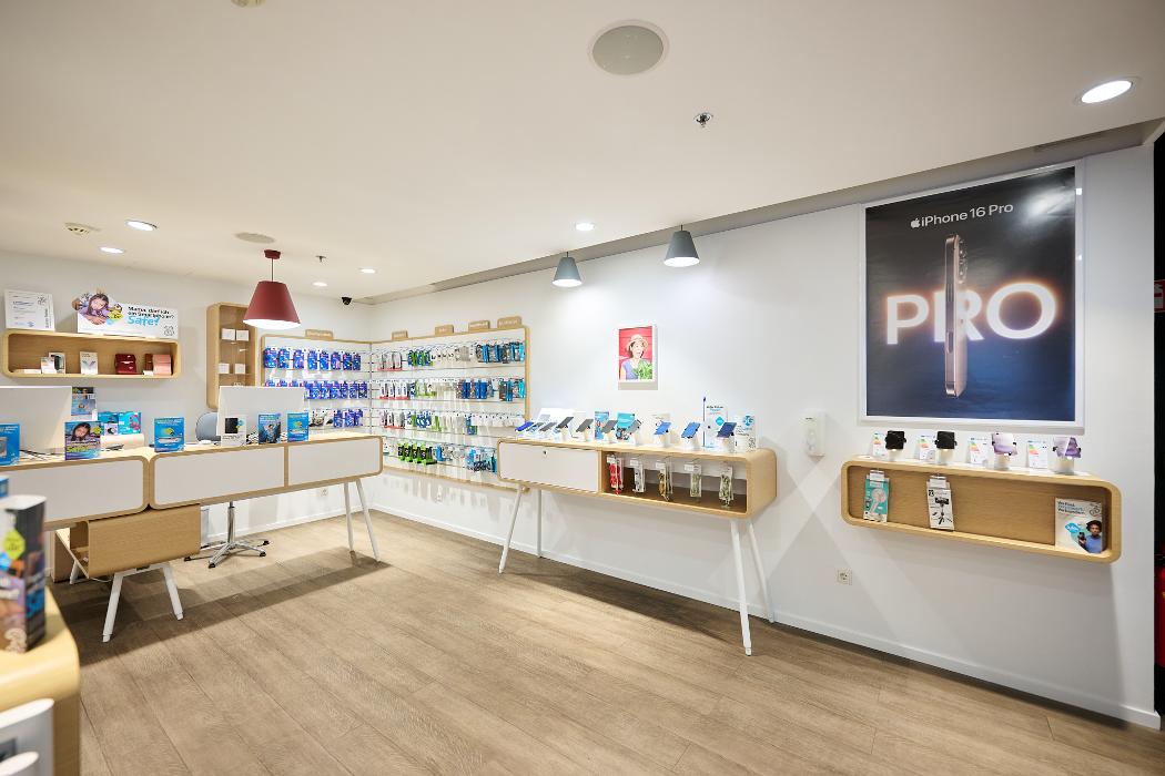 Drei Shop Q19, Grinzinger Straße in Wien