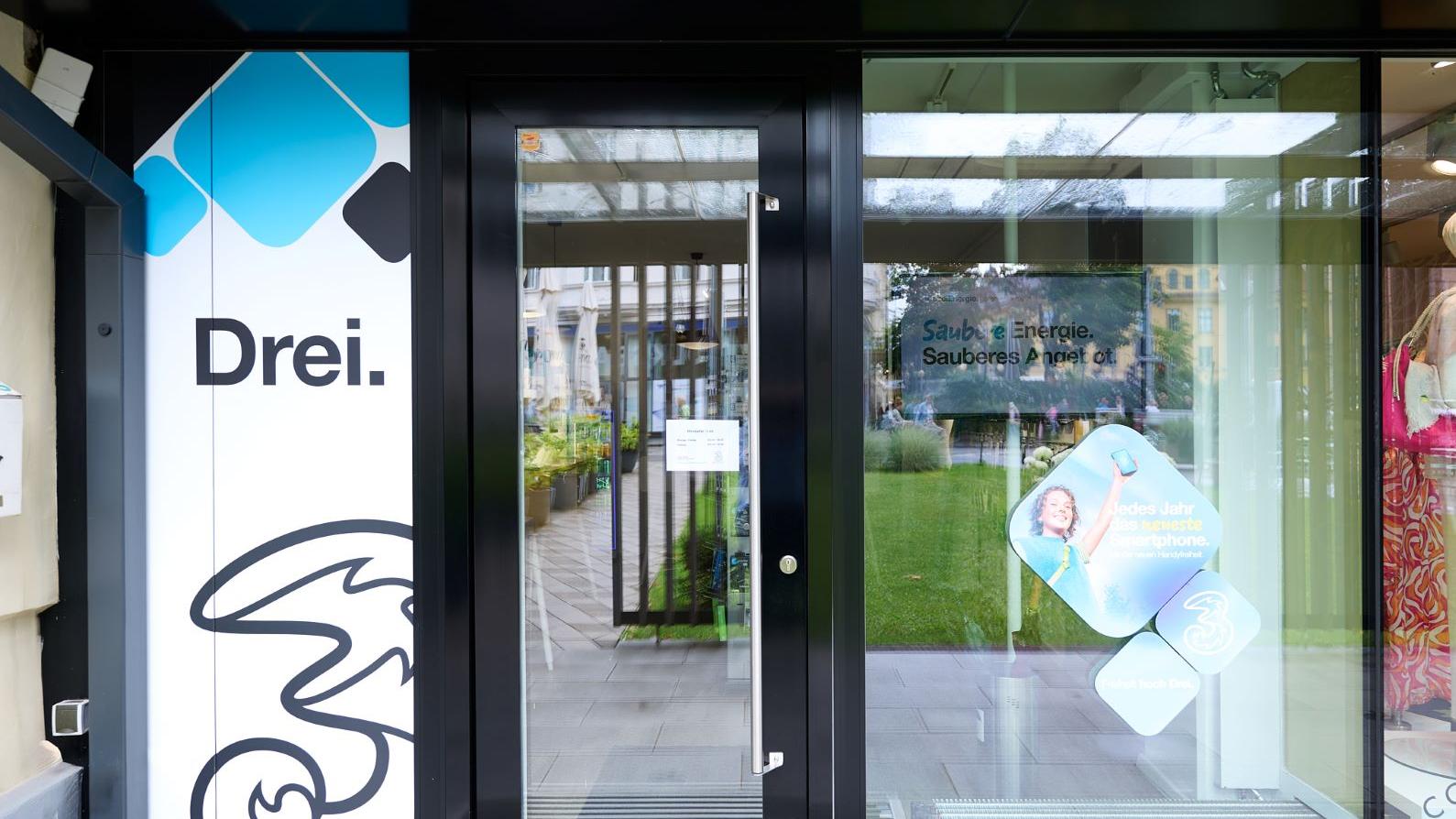 Drei Shop Hietzing, Hietzinger Hauptstraße in Wien