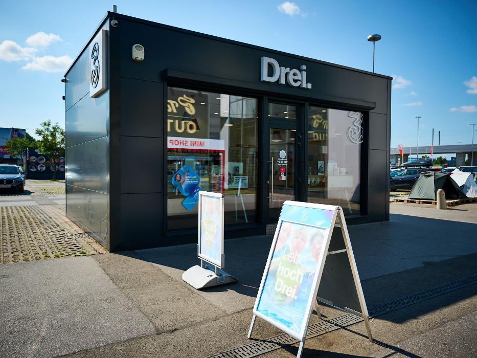 Drei Shop Gewerbepark Stadlau, Gewerbeparkstraße in Wien