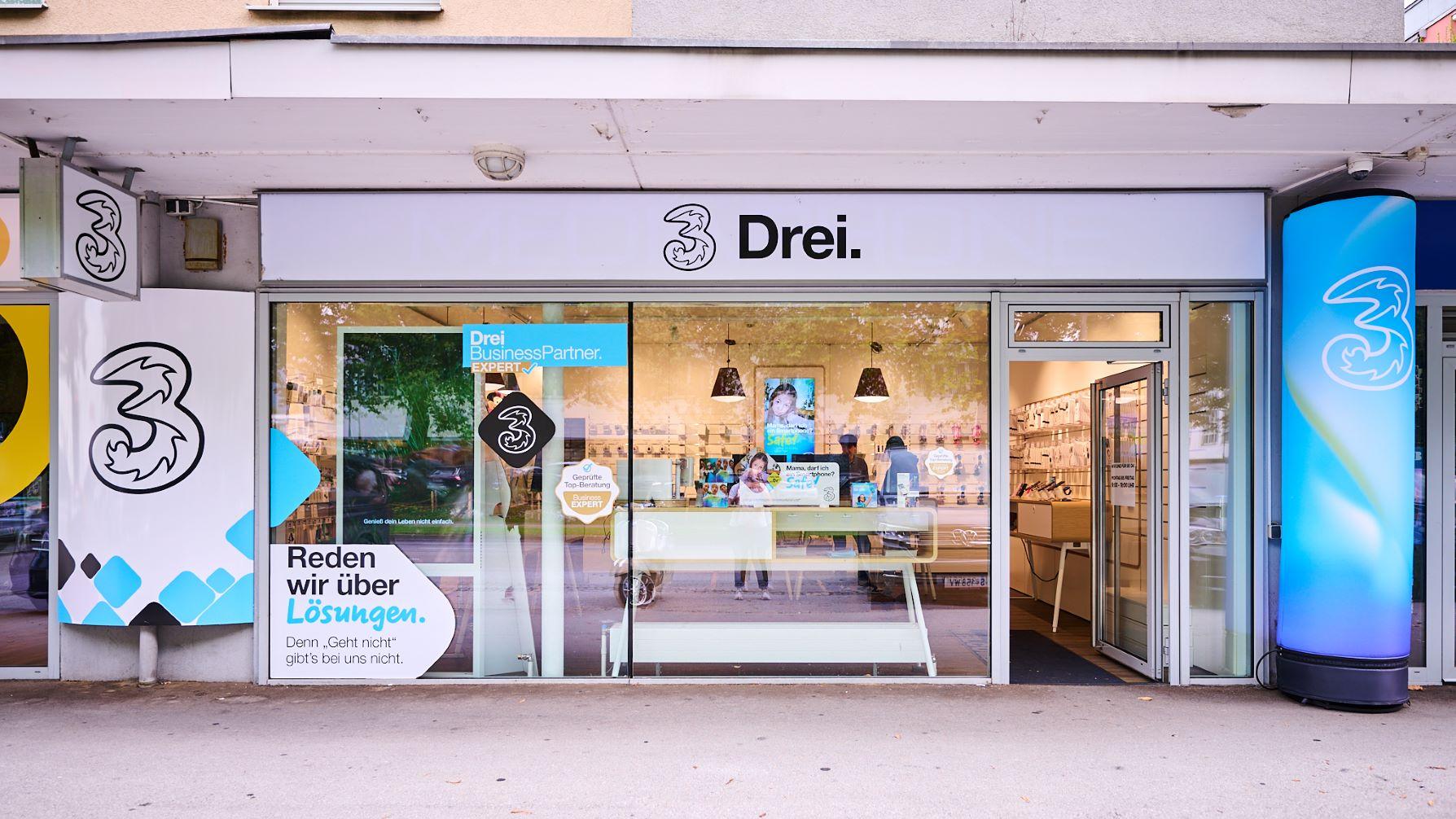 Drei Shop Salzburg Ginzkeyplatz, Ginzkeyplatz in Salzburg