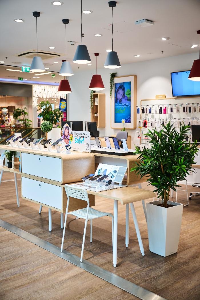 Drei Shop Wien Riverside, Breitenfurter Straße in Wien