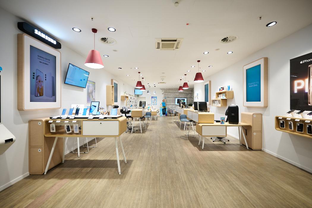 Drei Shop Wien Auhof Center, Albert-Schweitzer-Gasse in Wien