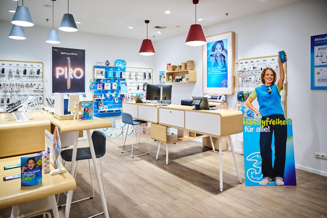 Drei Shop Völs Kaufhaus Cyta, Cytastraße in Völs