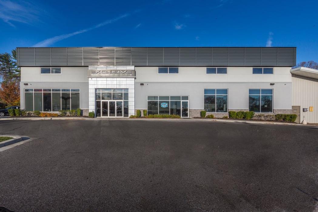 Exclusive Motorcars Logo