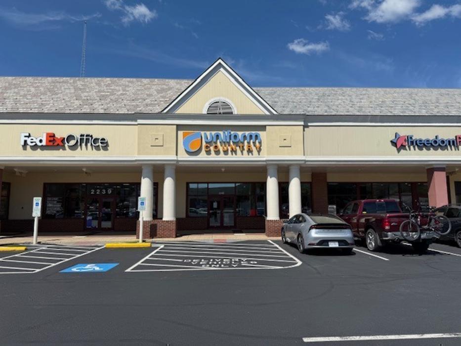 Uniform Country Image