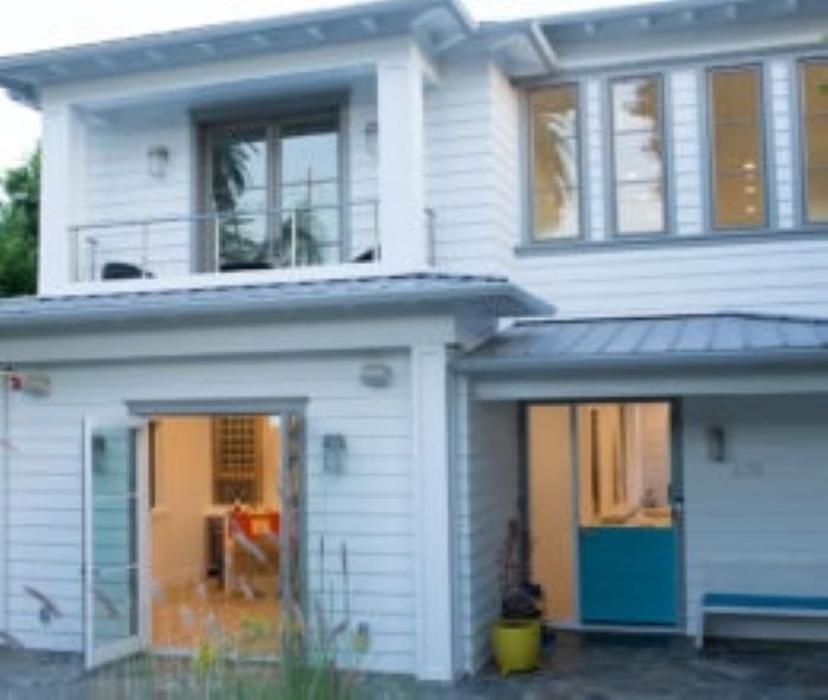 Lux Builders & Remodeling Inc. - Manhattan Beach, CA