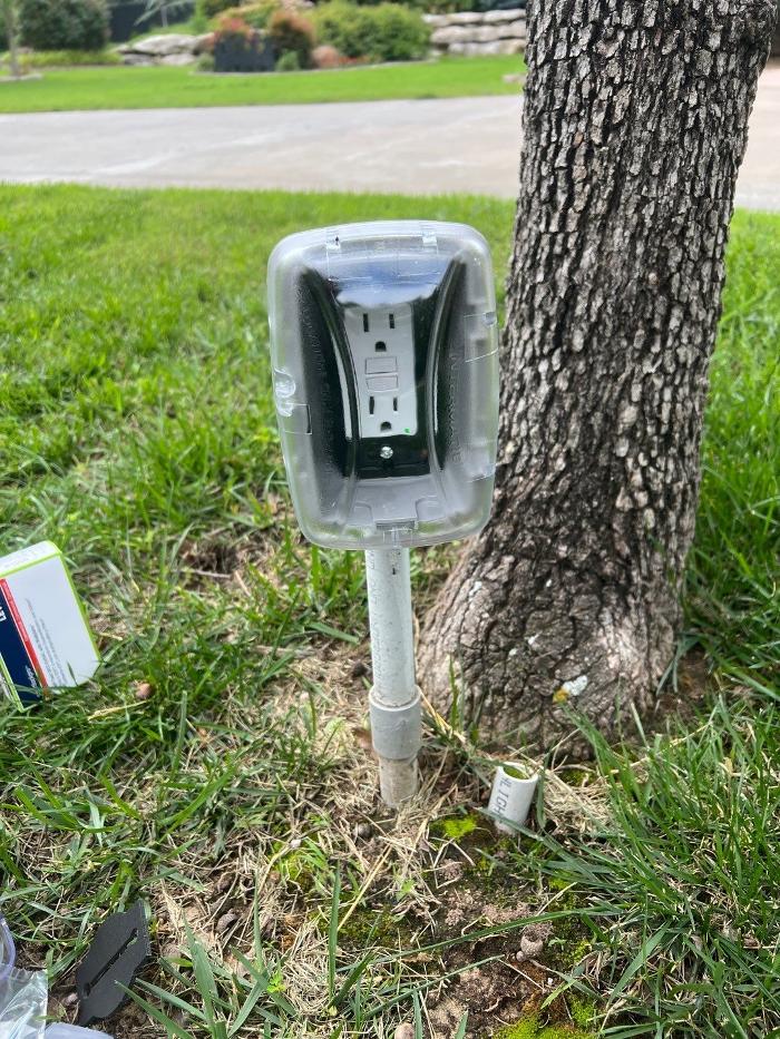 Watt's Right Electric Image