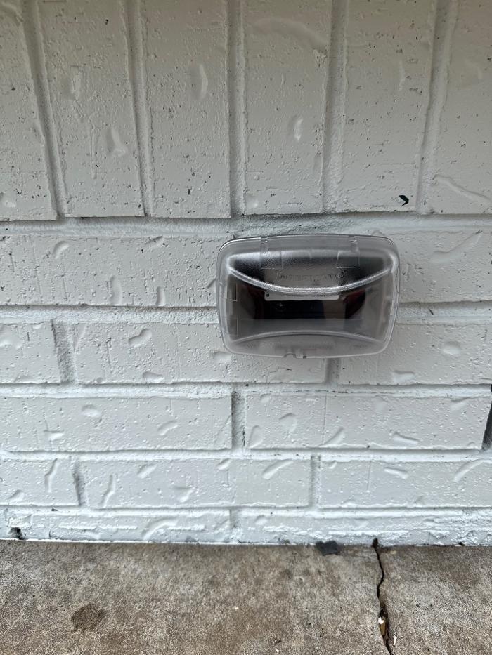 Watt's Right Electric Image