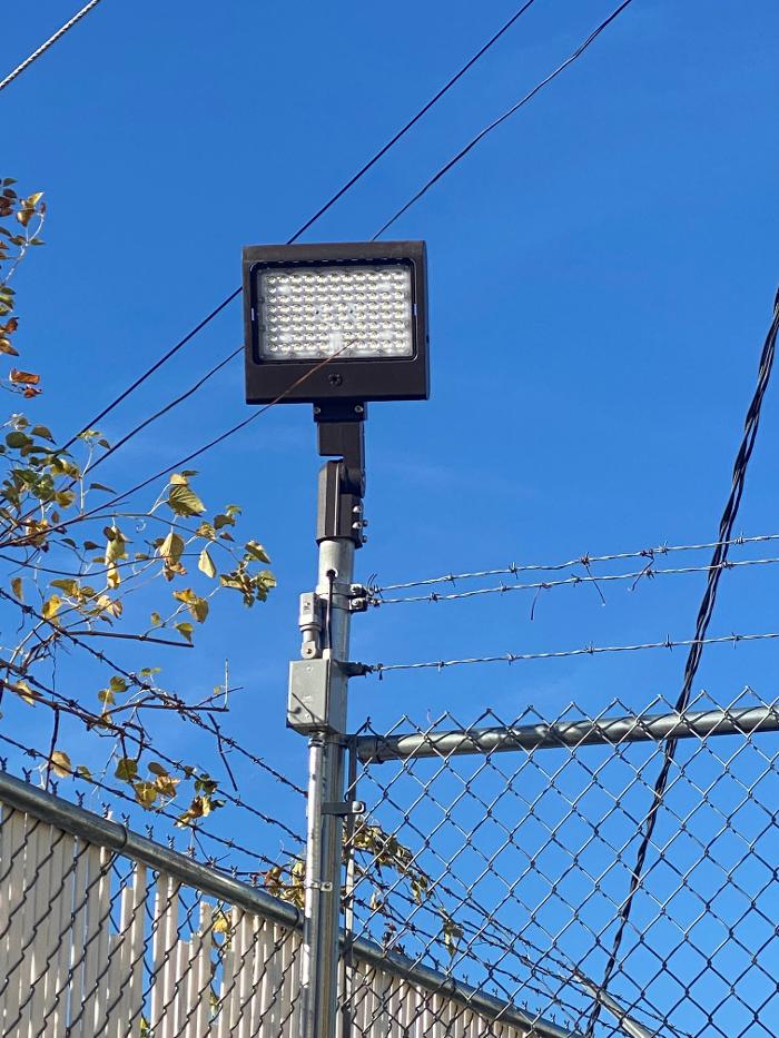 Watt's Right Electric Image