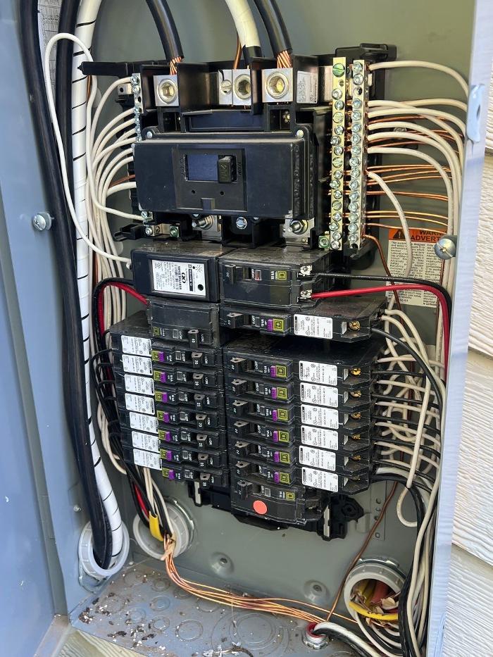 Watt's Right Electric Image