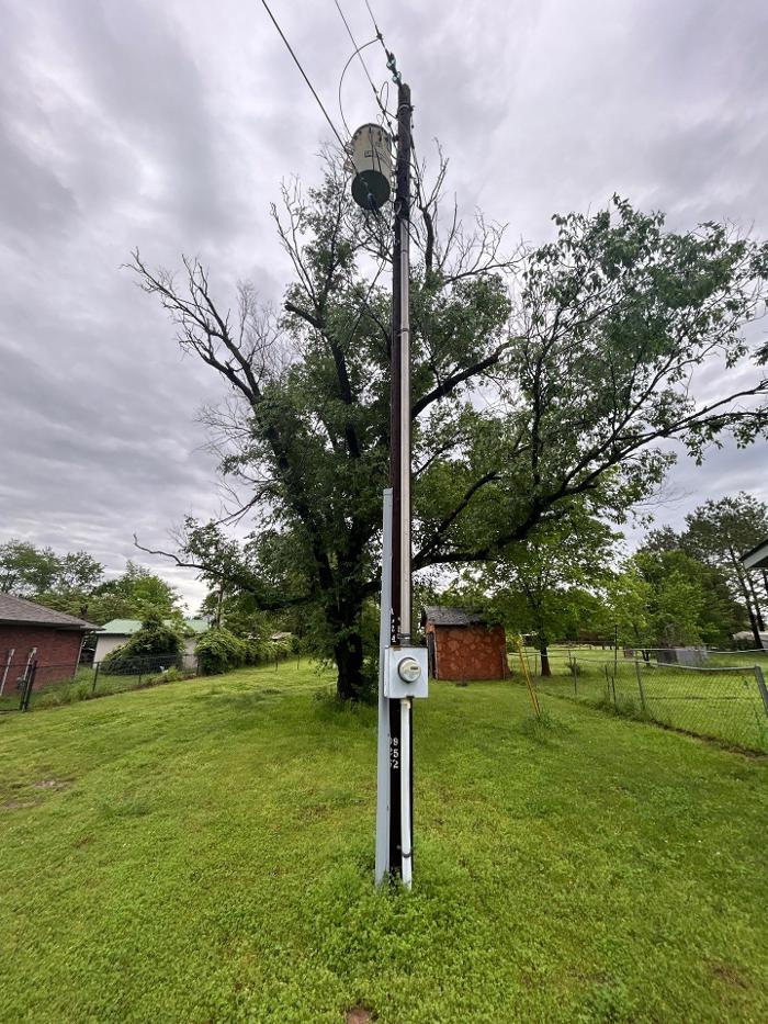 Watt's Right Electric Image