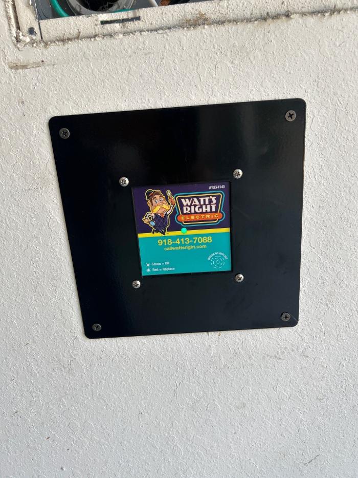 Watt's Right Electric Image