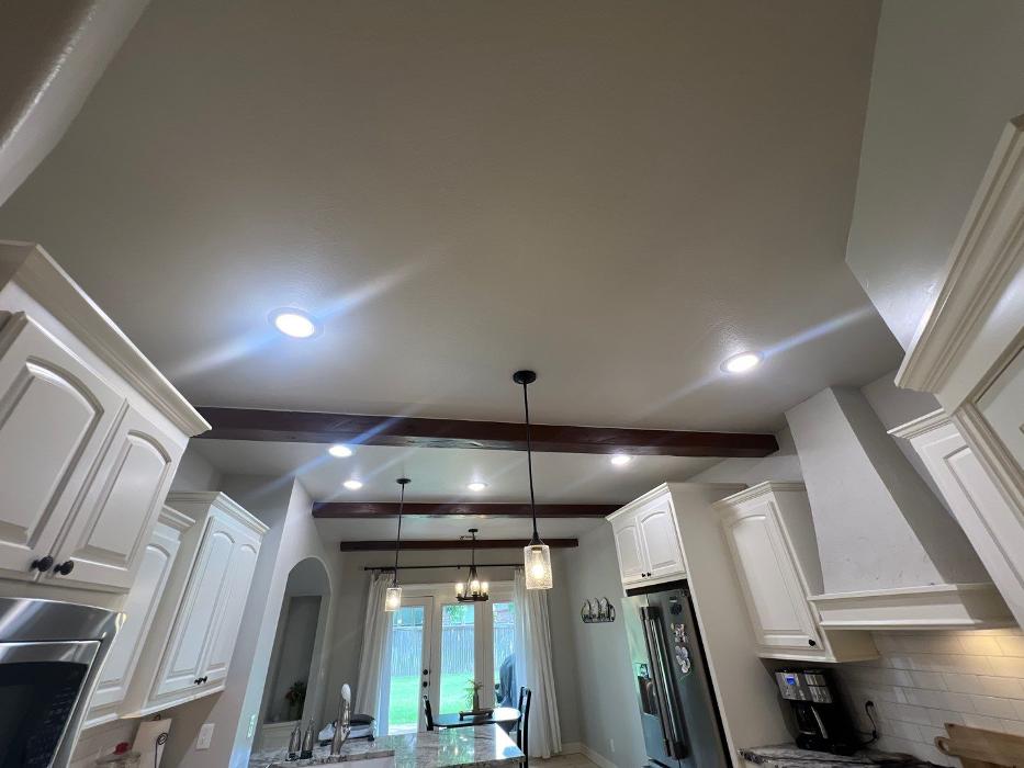 Watt's Right Electric Image