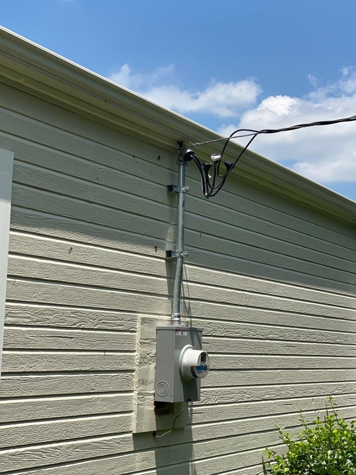 Watt's Right Electric Image