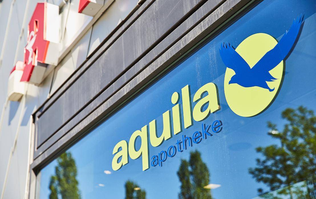 Aquila Apotheke im Gesundheitszentrum Giesing, Giesinger Bahnhofplatz in München