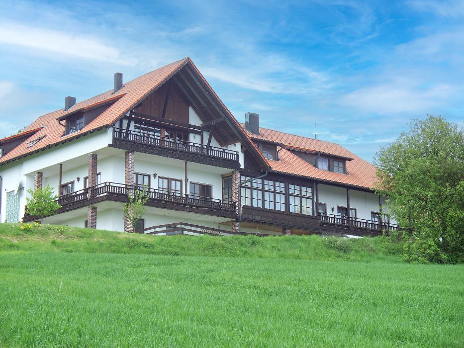Dr. Loew Soziale Dienstleistungen - Einrichtung Mertenberg, Mertenberg in Schnaittenbach