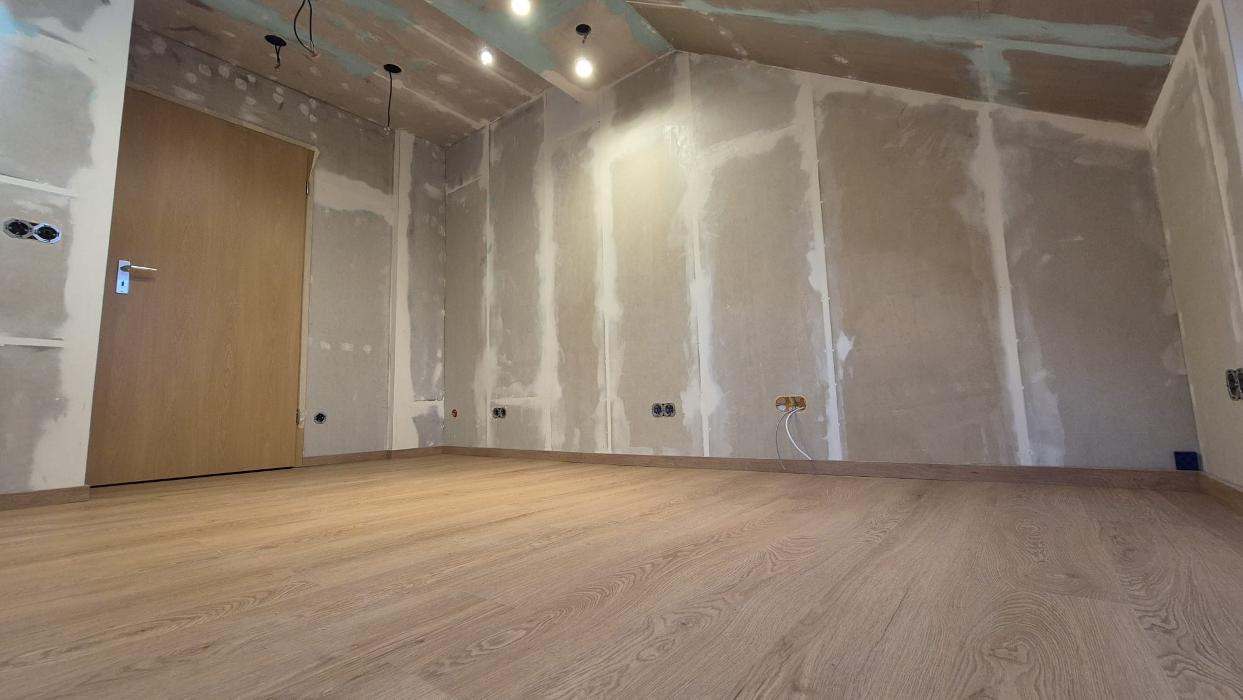 Teppiche Rose, Martin-Luther-Straße in Eckental