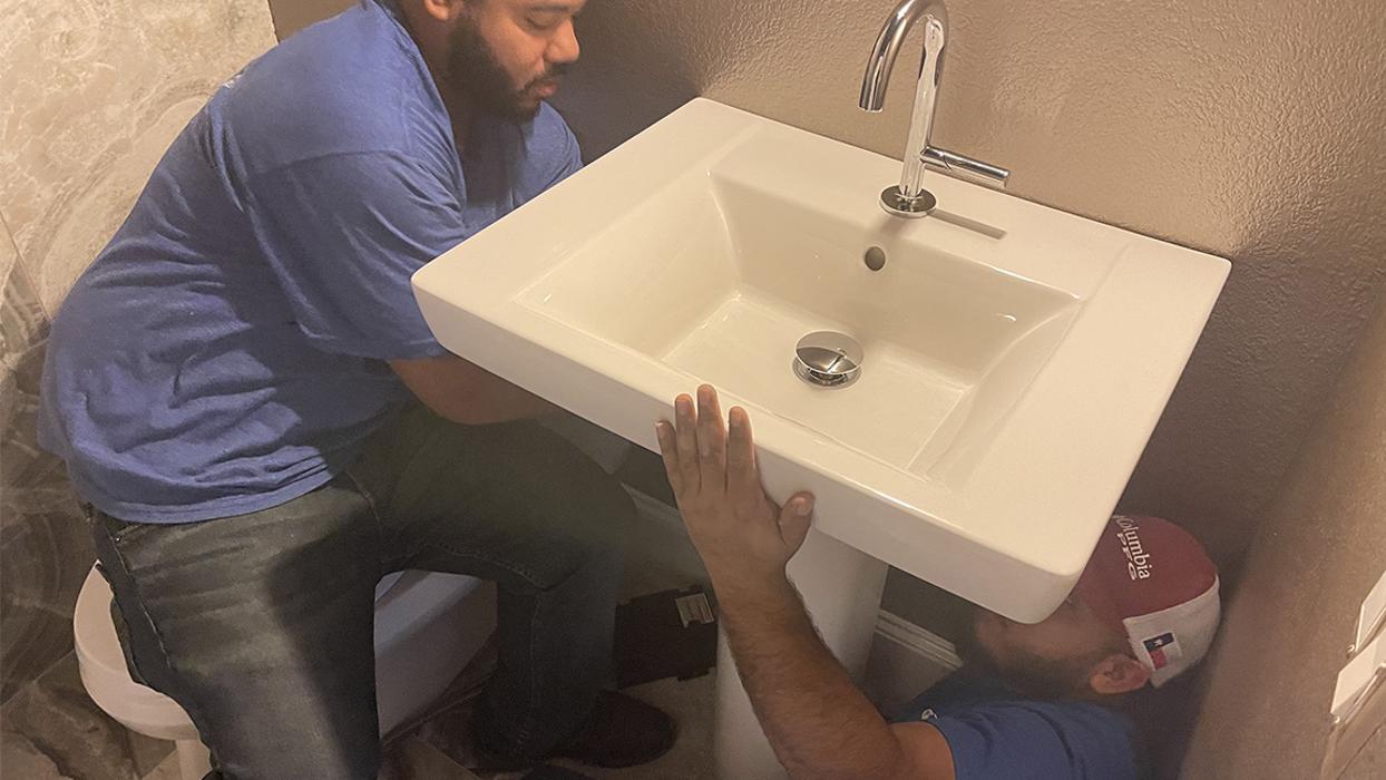 1st Class Plumbing - Richardson, TX