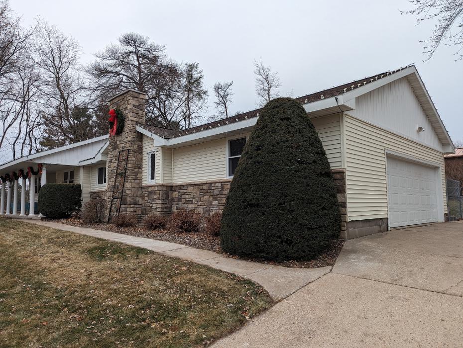 Ace Of All Trades Image