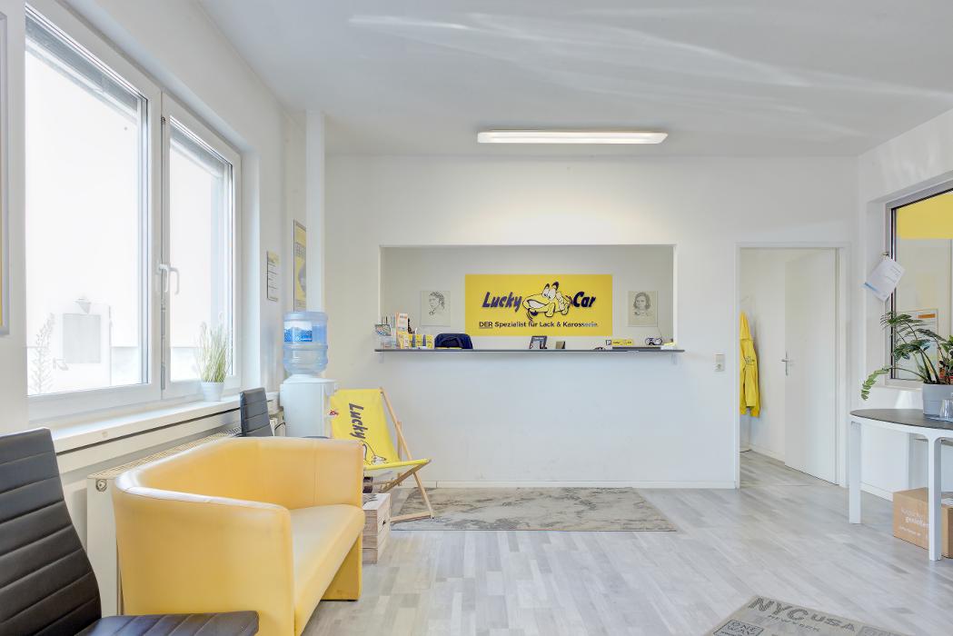 Lucky Car - DER Spezialist für Lack & Karosserie!, Wegscheider Straße in Leonding