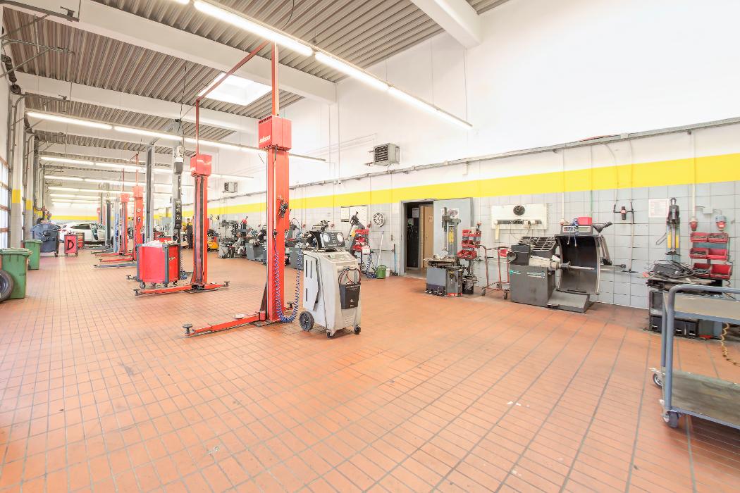 Lucky Car, Prager Straße in Wien