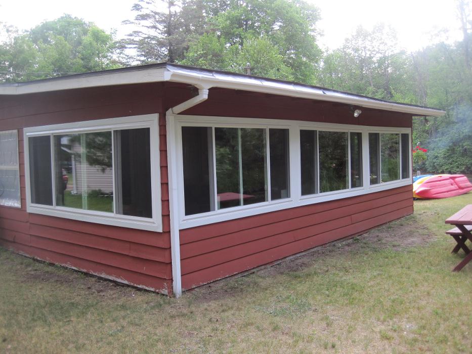 Discount Window - Comstock Park, MI