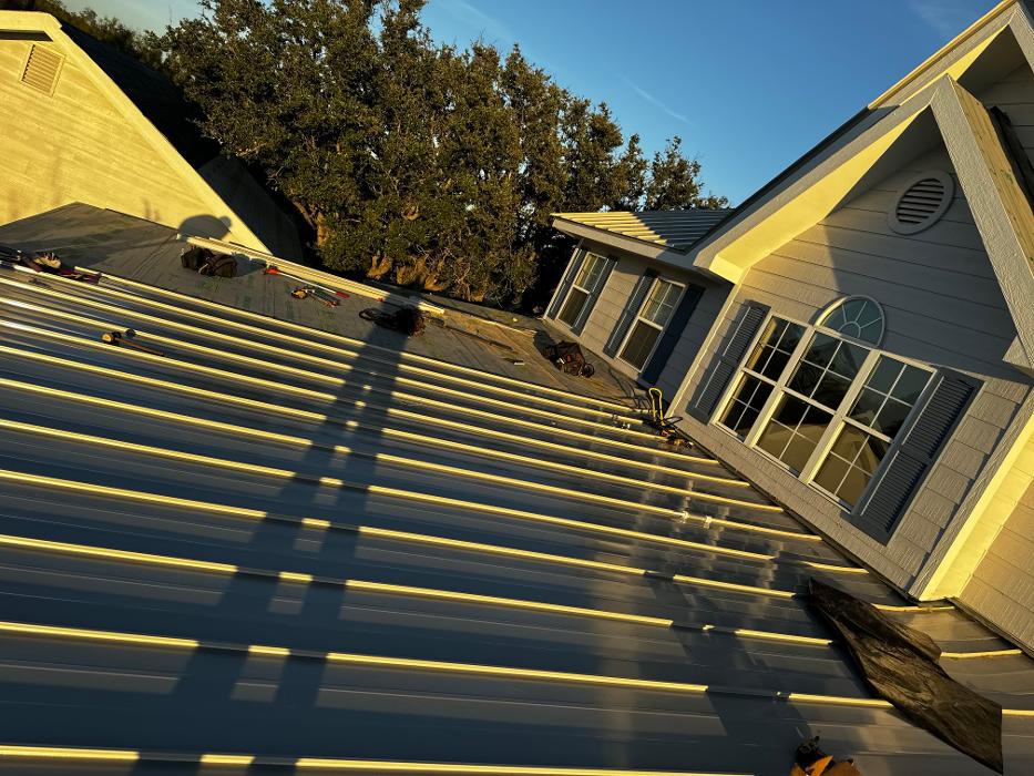 Doc Roofing & Restoration Image