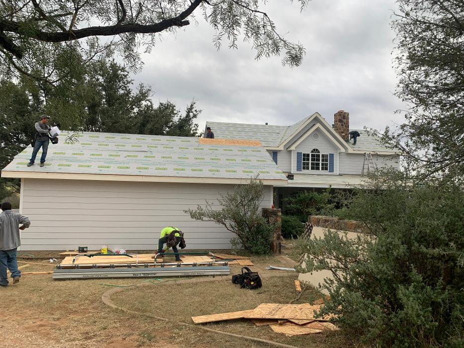 Doc Roofing &amp; Restoration Logo