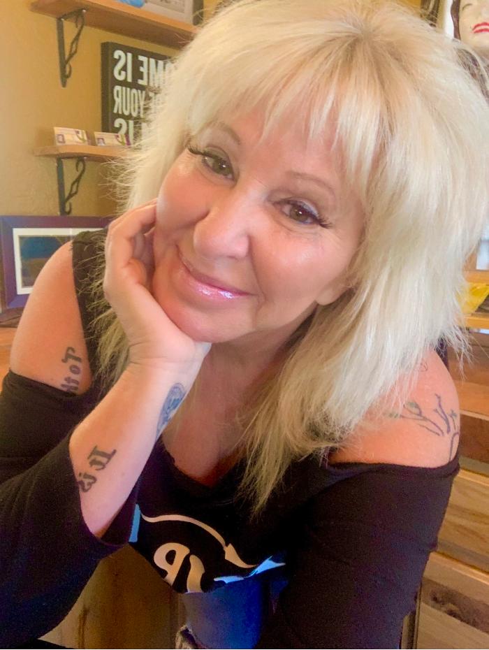 Glow Designer Wigs Image