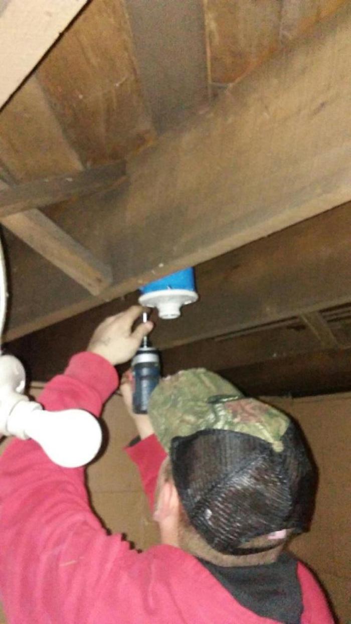 Midlakes Electric - Cromwell, IN