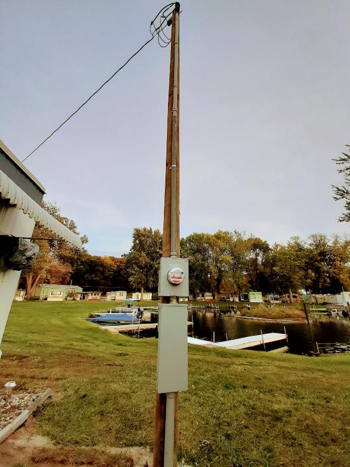 Midlakes Electric - Cromwell, IN