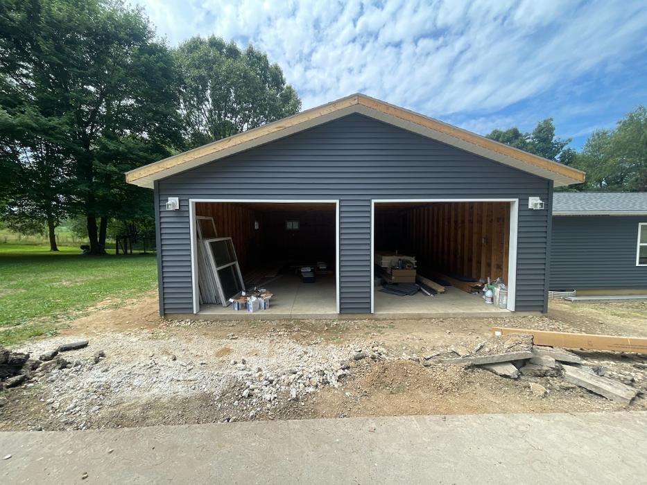 Midlakes Electric - Cromwell, IN