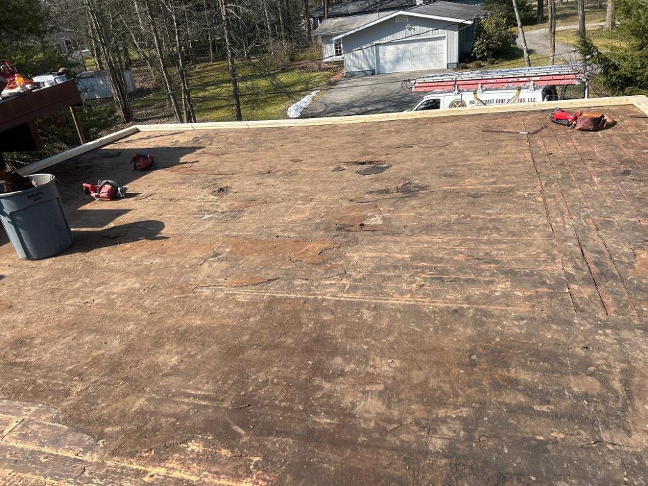 Northcoast Roof Repairs LLC Image