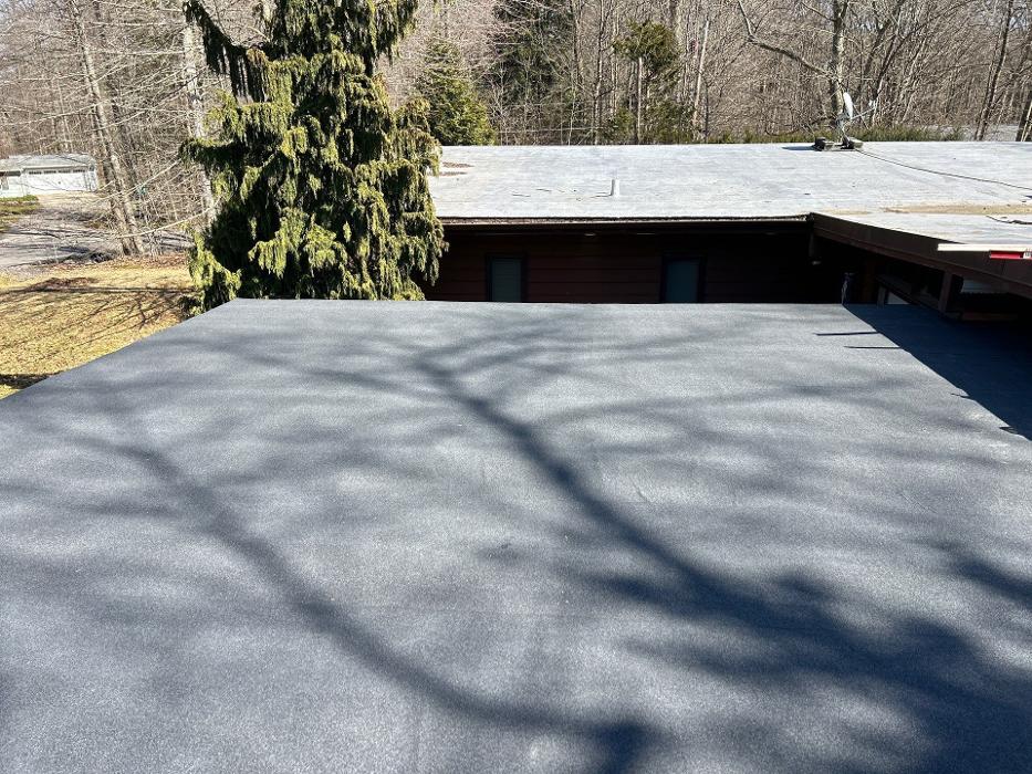 Northcoast Roof Repairs LLC Image