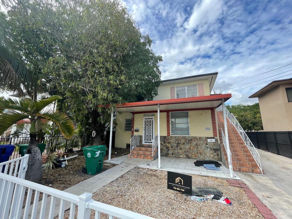 Sunshine Roofing Solutions LLC Image