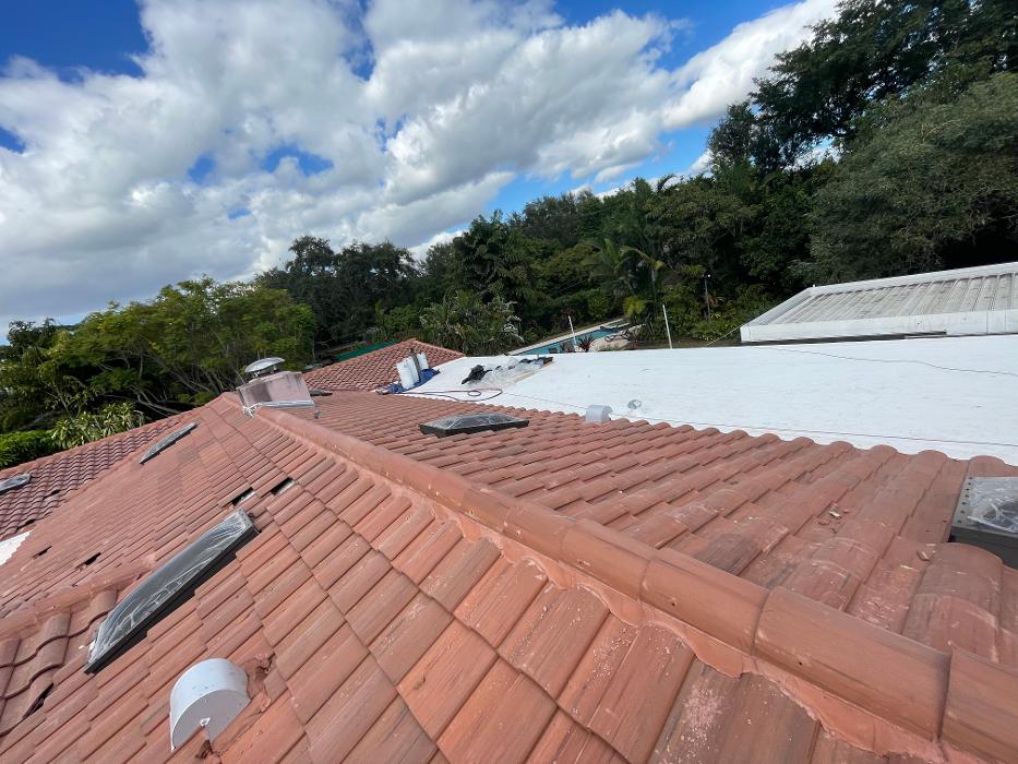 Sunshine Roofing Solutions LLC Image