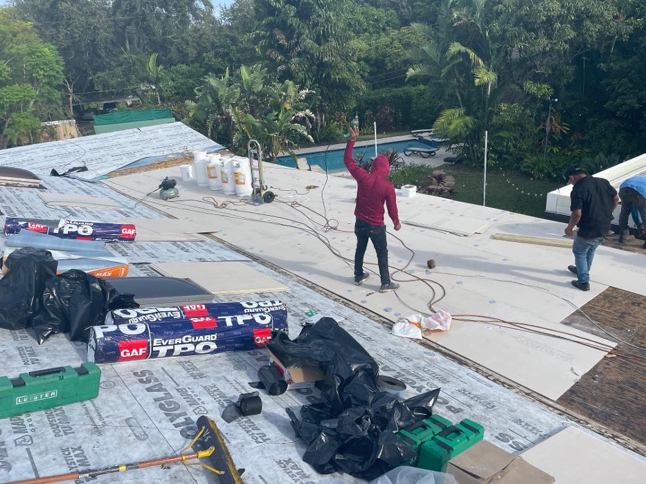 Sunshine Roofing Solutions LLC Image