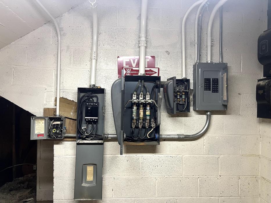 X Electric, Inc Image