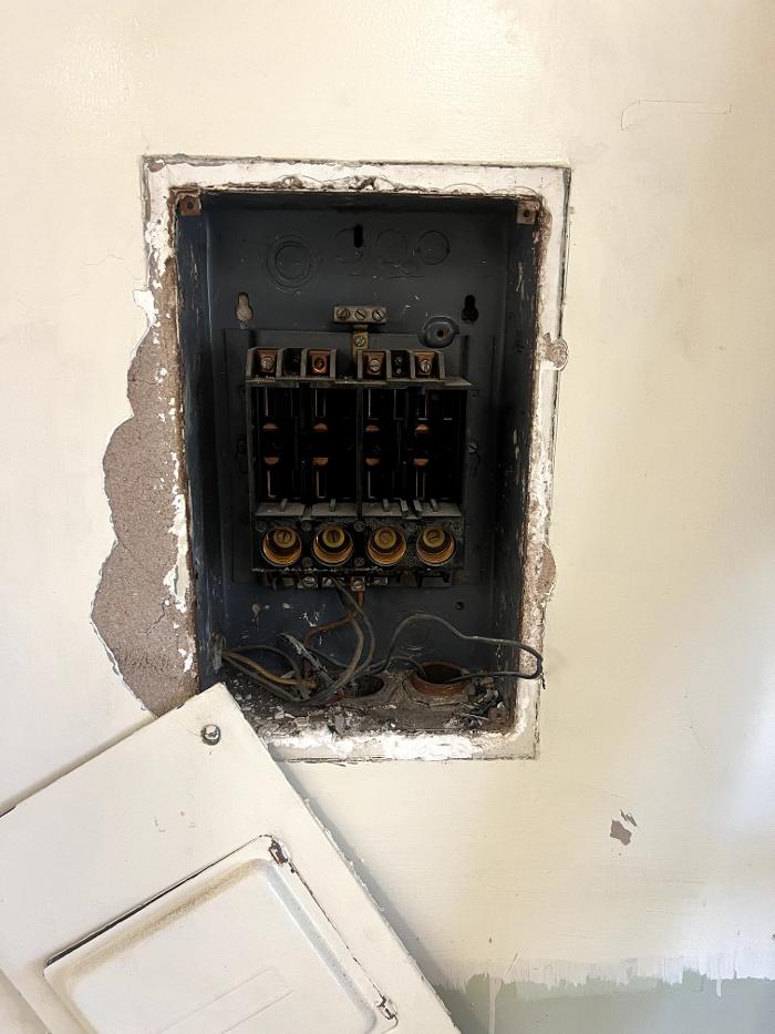 X Electric, Inc Image