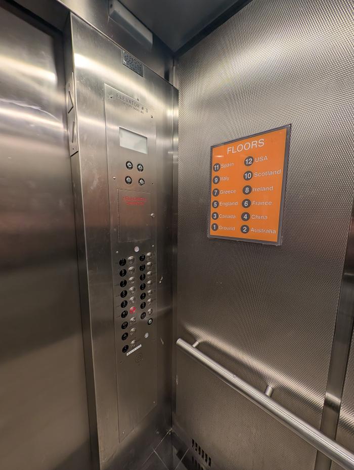 WMW iParkit Garage Image